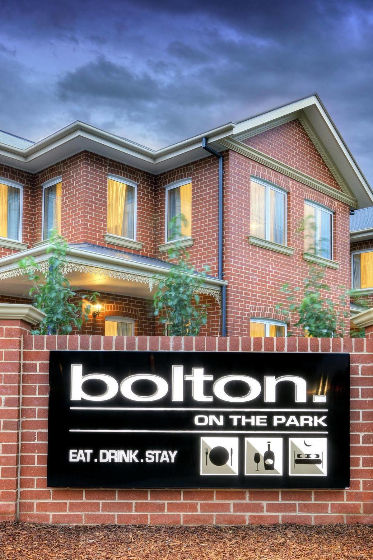 Best Western Plus Bolton On The Park Wagga Wagga Εξωτερικό φωτογραφία